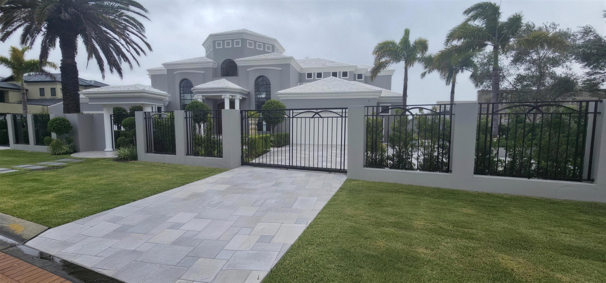 Custom new home built by Pocock Constructions on the Gold Coast